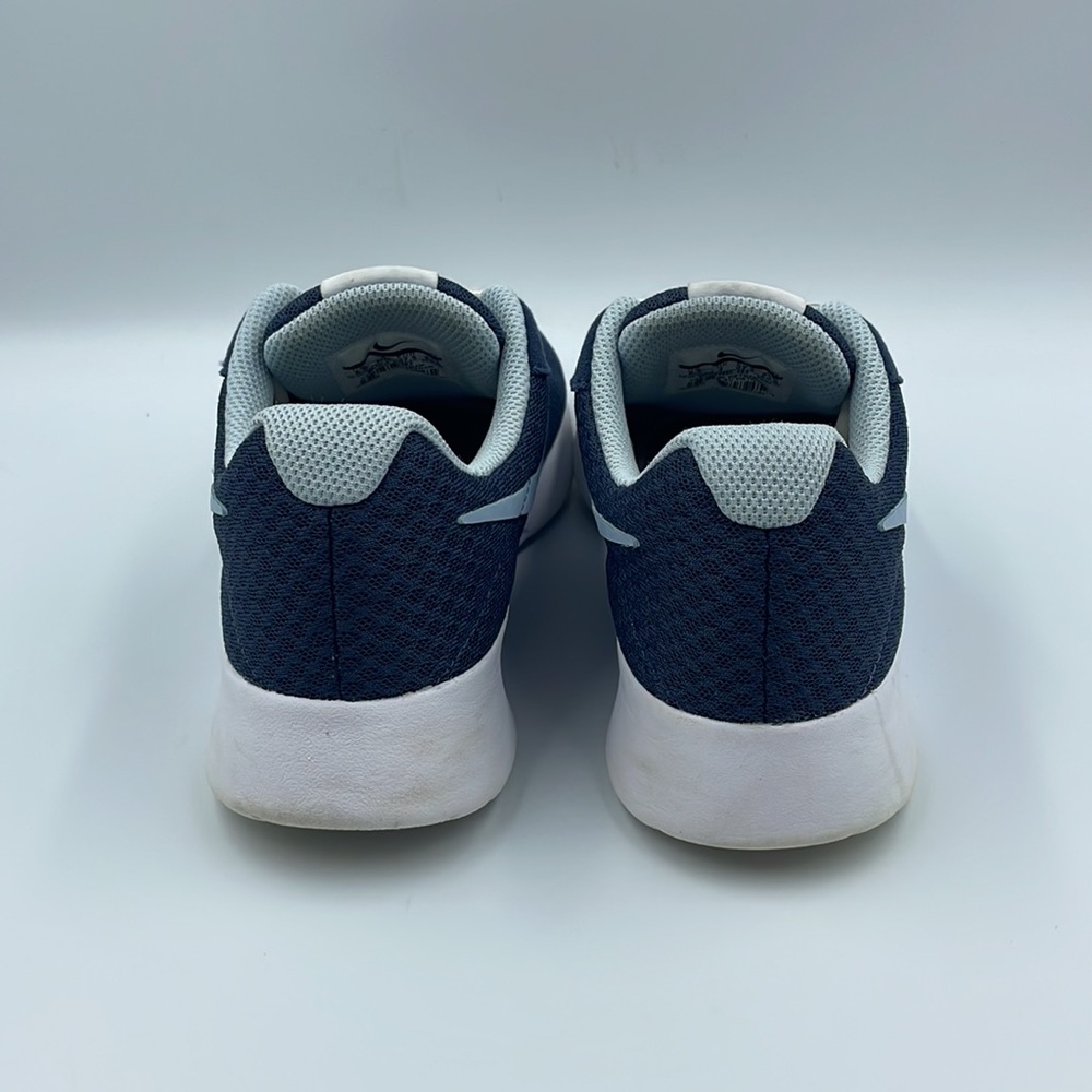 Nike Tanjun Running Shoes Women’s Sz 6.5 - Picture 3 of 10